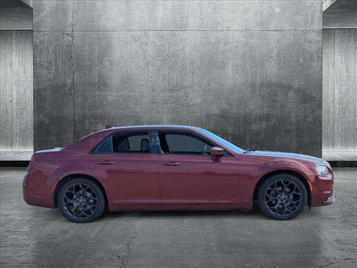 2019 Chrysler 300 S