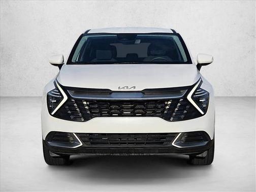 Glacial White Pearl 2025 Kia Sportage LX