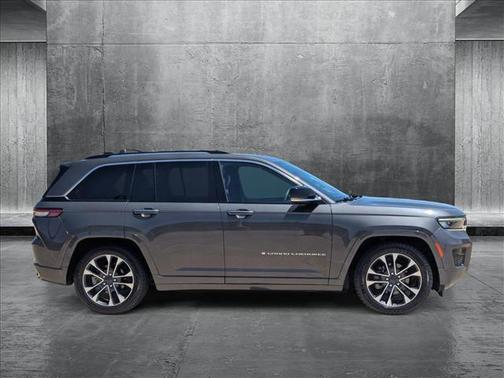 2023 Jeep Grand Cherokee Overland
