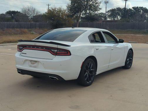 2019 Dodge Charger SXT
