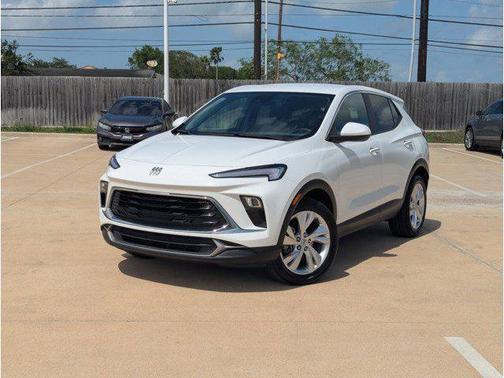 Summit White 2025 Buick Encore GX Preferred