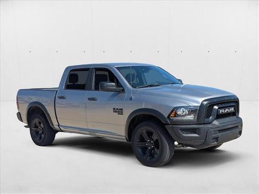 2024 RAM 1500 Classic Warlock Crew Cab 4x4 5'7' Box