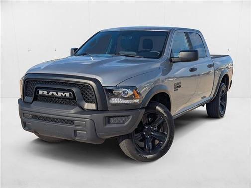 2024 RAM 1500 Classic Warlock Crew Cab 4x4 5'7' Box