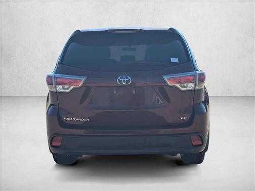 2015 Toyota Highlander LE