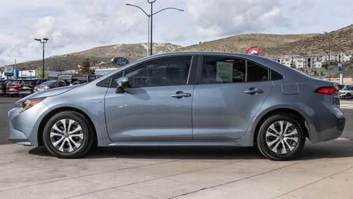 2021 Toyota Corolla Hybrid LE