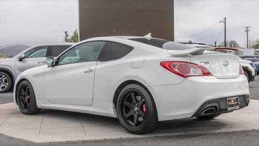 2011 Hyundai Genesis Coupe 3.8 Track