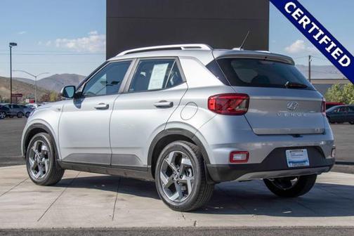 2023 Hyundai VENUE SEL