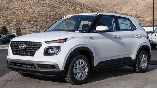 2026 Hyundai VENUE SE