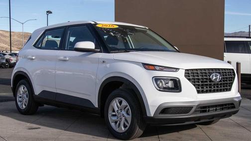 2026 Hyundai VENUE SE