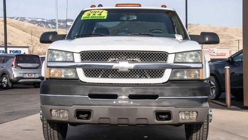2004 Chevrolet Silverado 3500 LS Crew Cab
