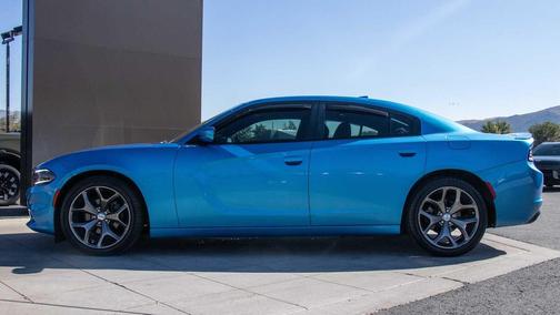2015 Dodge Charger SXT
