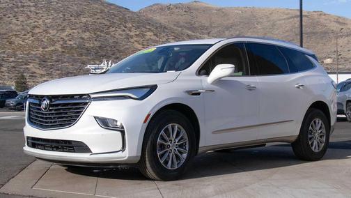 2023 Buick Enclave Essence AWD
