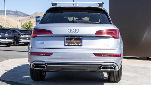 2023 Audi Q5 45 S line Premium