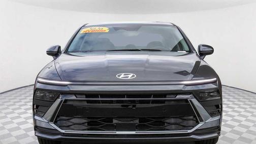 2026 Hyundai SONATA Hybrid Base