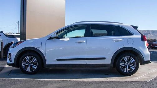 2022 Kia Niro Plug-In Hybrid EX