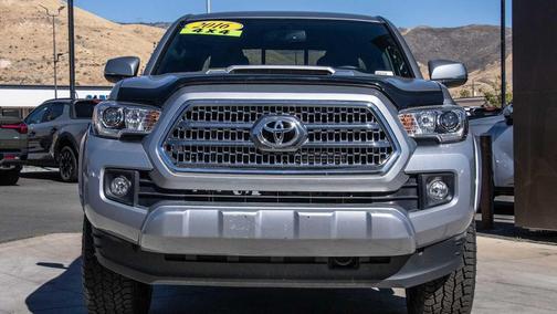 2016 Toyota Tacoma TRD Sport
