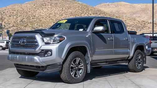 2016 Toyota Tacoma TRD Sport