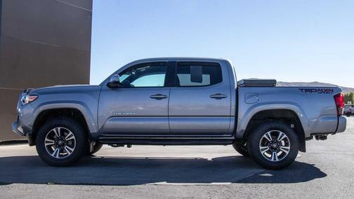 2016 Toyota Tacoma TRD Sport