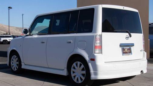 2005 Scion xB Base