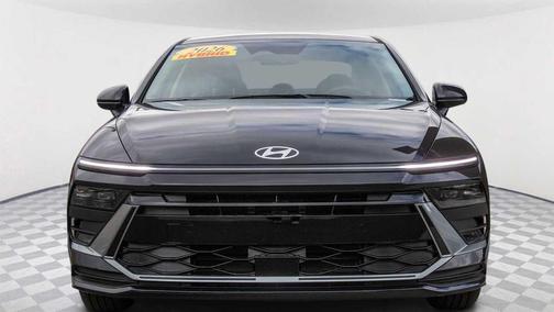 2026 Hyundai SONATA Hybrid Base