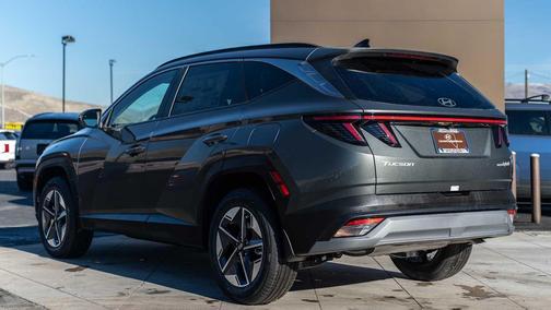 2026 Hyundai TUCSON Hybrid SEL Convenience