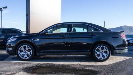 2010 Ford Taurus SHO