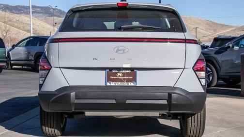 Cyber Gray Metallic 2026 Hyundai KONA SE