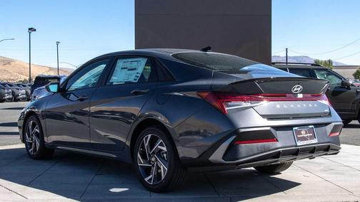 2025 Hyundai ELANTRA Sport