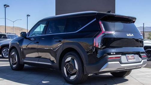 Ebony Black 2026 Kia EV9 Wind