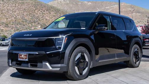 Ebony Black 2026 Kia EV9 Wind