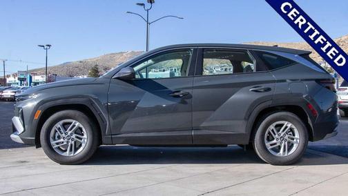 2025 Hyundai TUCSON SE