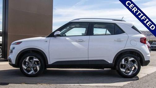 2024 Hyundai VENUE SEL