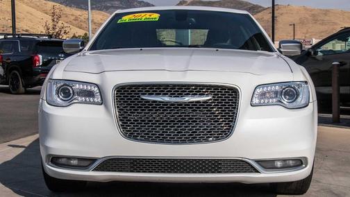 2015 Chrysler 300C Platinum