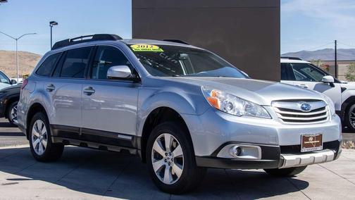Ice Silver Metallic 2012 Subaru Outback 3.6R Limited