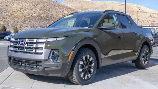 2025 Hyundai SANTA CRUZ SEL Activity