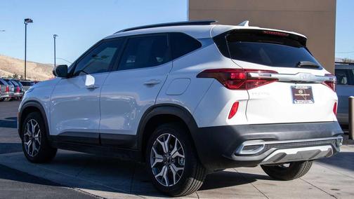2022 Kia Seltos EX