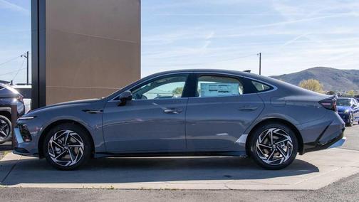 Transmission Blue 2026 Hyundai SONATA SEL