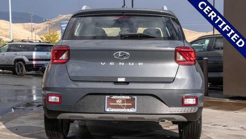 2024 Hyundai VENUE SEL