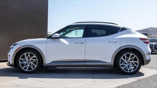 2024 Genesis GV60 Advanced AWD
