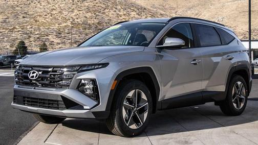 2026 Hyundai TUCSON SEL Premium