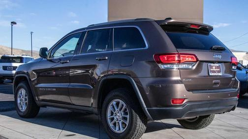 2020 Jeep Grand Cherokee Laredo