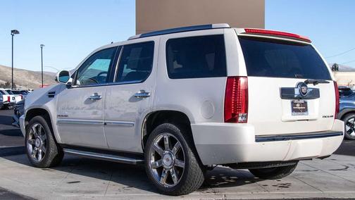 2013 Cadillac Escalade Luxury