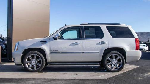 2013 Cadillac Escalade Luxury