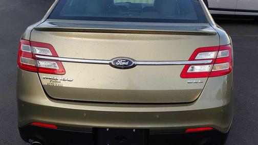 2013 Ford Taurus SEL