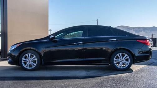 2012 Hyundai SONATA Limited