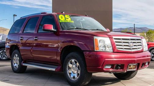 2005 Cadillac Escalade Base