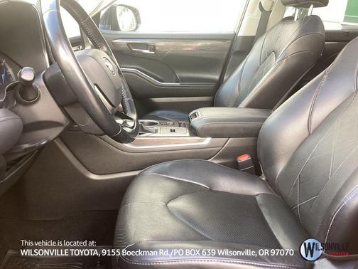 Ruby Flare Pearl 2020 Toyota Highlander Hybrid Platinum