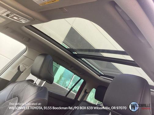 Ruby Flare Pearl 2020 Toyota Highlander Hybrid Platinum