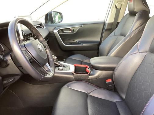 2022 Toyota RAV4 TRD Off Road