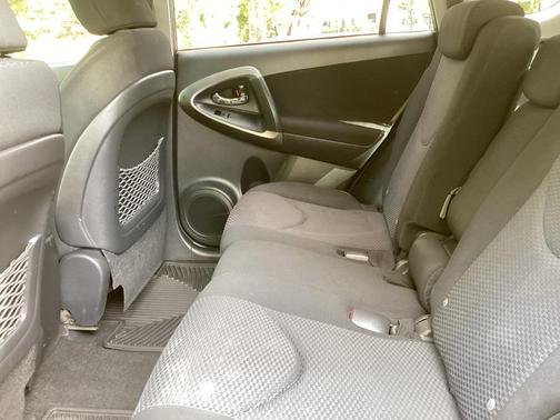 2011 Toyota RAV4 Sport